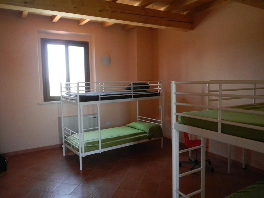 La Cascina Del Sole Hostel Rivarolo del Re ed Uniti Phòng bức ảnh