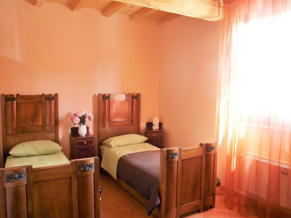 La Cascina Del Sole Hostel Rivarolo del Re ed Uniti Ngoại thất bức ảnh