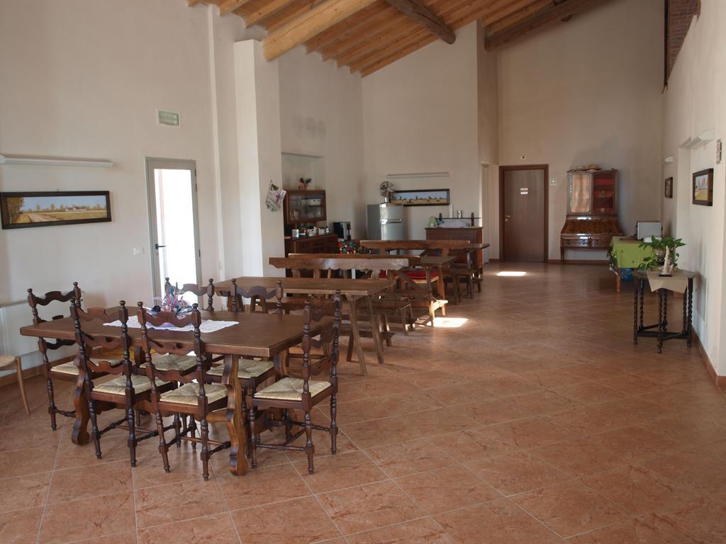 La Cascina Del Sole Hostel Rivarolo del Re ed Uniti Ngoại thất bức ảnh