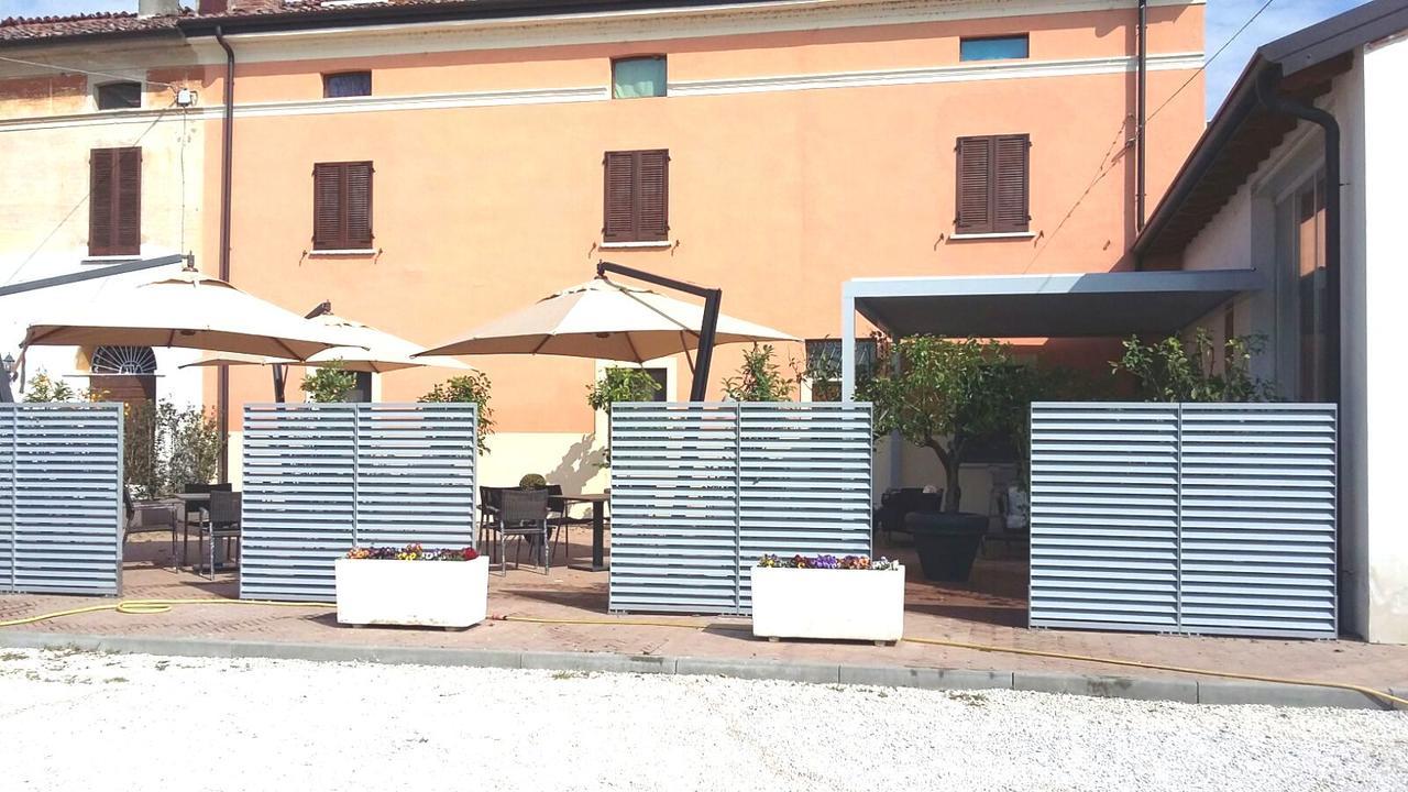 La Cascina Del Sole Hostel Rivarolo del Re ed Uniti Ngoại thất bức ảnh