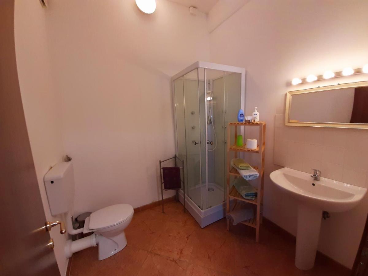 La Cascina Del Sole Hostel Rivarolo del Re ed Uniti Ngoại thất bức ảnh