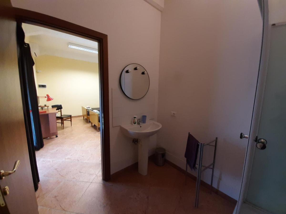 La Cascina Del Sole Hostel Rivarolo del Re ed Uniti Ngoại thất bức ảnh