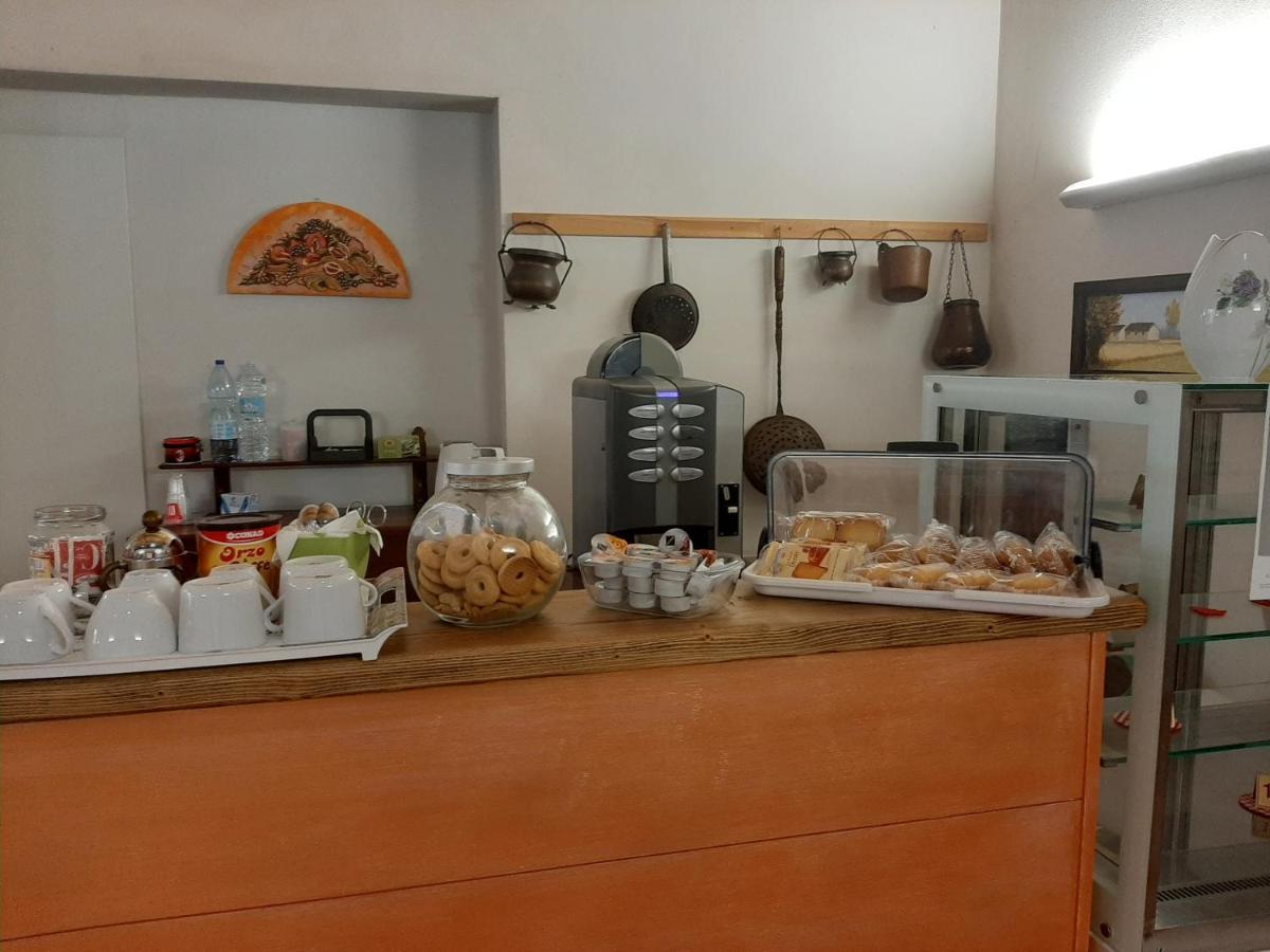 La Cascina Del Sole Hostel Rivarolo del Re ed Uniti Ngoại thất bức ảnh